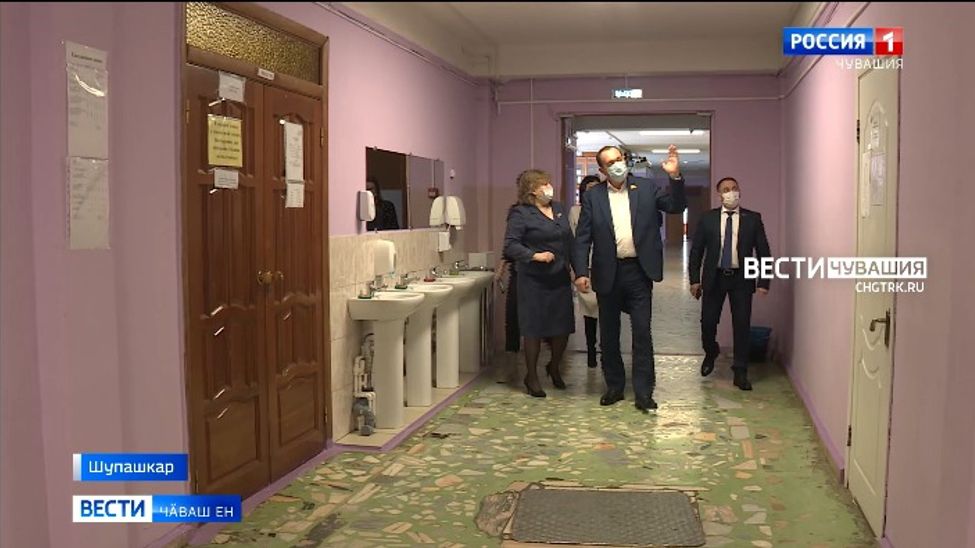 Шупашкарта ҫывӑх ҫулсенче 10 пӗлӳ ҫуртне тӗпрен юсама палӑртаҫҫӗ