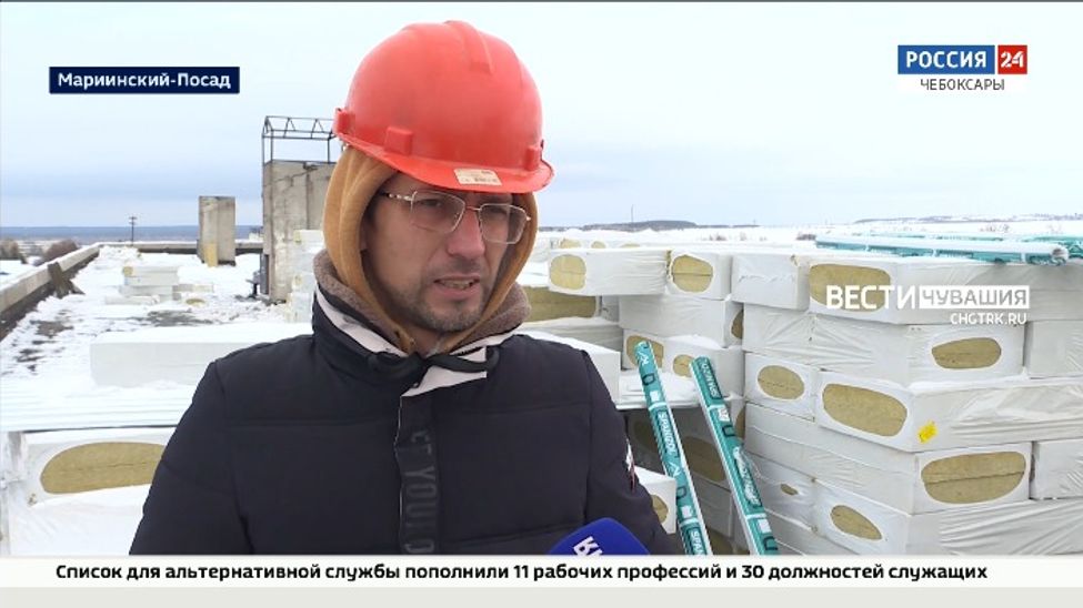 В Мариинском Посаде начали ремонт крыши сорванной еще до Нового года