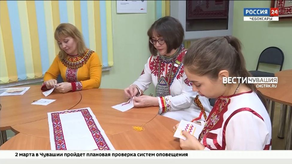Уже в марте мастерицы страны пришлют в Чувашию первые фрагменты «Вышитой карты России»