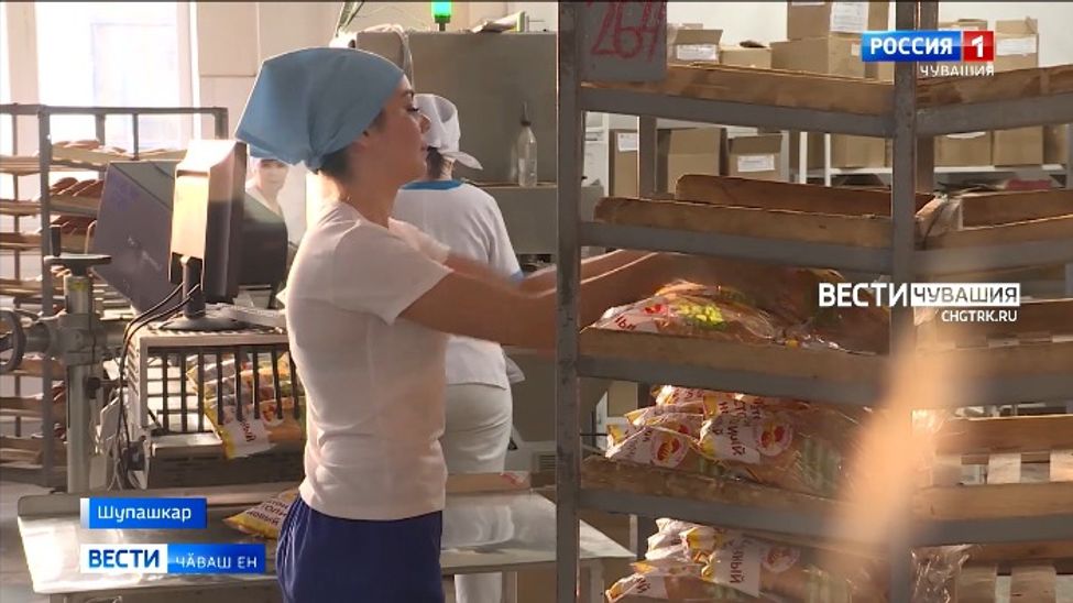 Сӑр тата Хусан хӳтелев чиккине тӑвакансене халалланӑ палӑк лартма пулӑшаҫҫӗ