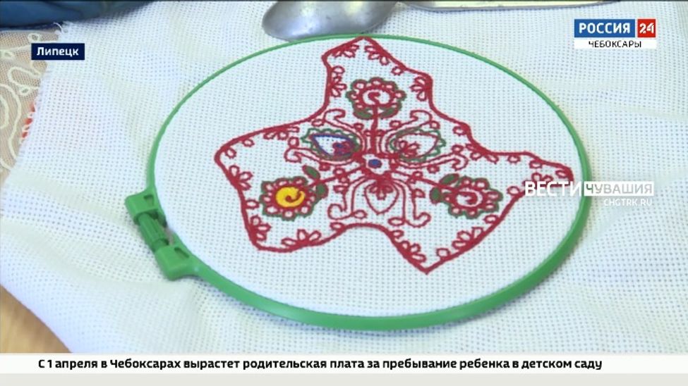 Какими узорами будут отличаться Мордовия и Липецкая область на вышитой карте России