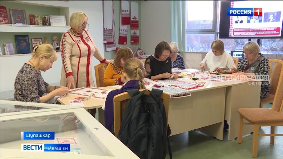 Наци библиотекинче "Асамлӑ тӗрӗ" клуб ӗҫлет