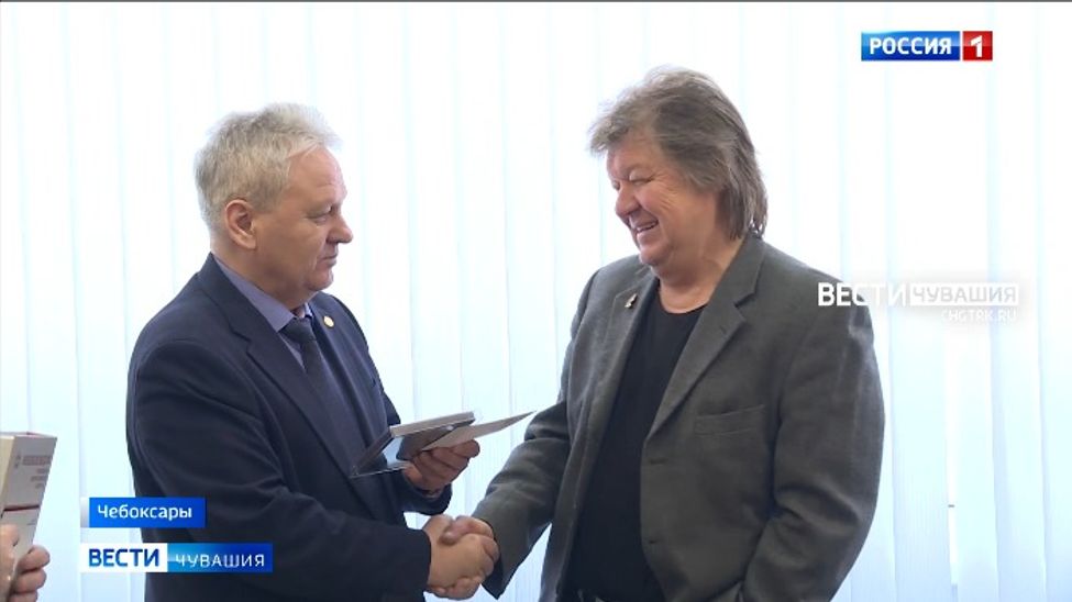 Корреспондентам "Советской Чувашии" вручили удостоверения Союза журналистов России