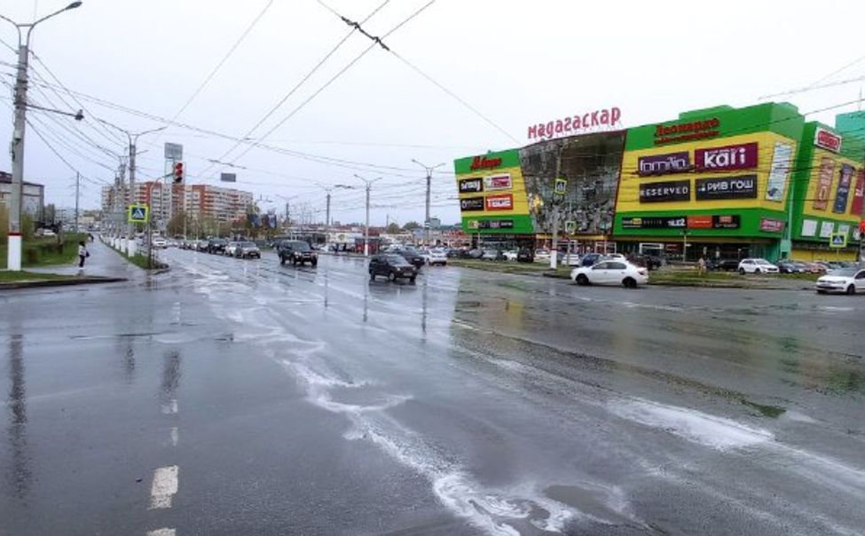 В Чебоксарах водитель иномарки сбил женщину на пешеходном переходе