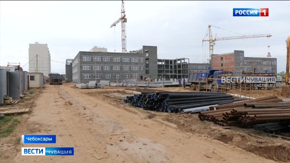 Сдачу чебоксарского детсада и школы снова перенесли