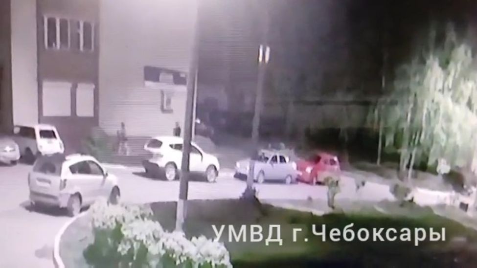 Чебоксарец  напал на женщину и обокрал