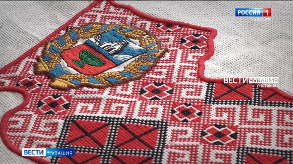 Создание вышитой карты России выходит на финишную прямую