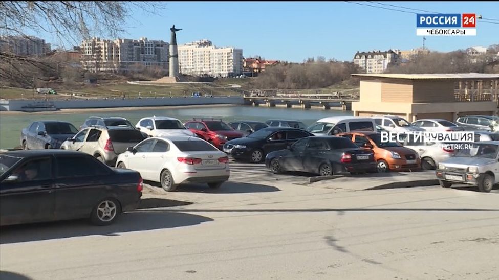 С 1 июля стоимость платного паркинга в Чебоксарах увеличится в три раза