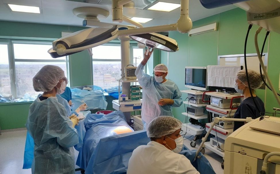 В Чувашии хирурги удалили 6-килограммовую опухоль у 14-летней девочки