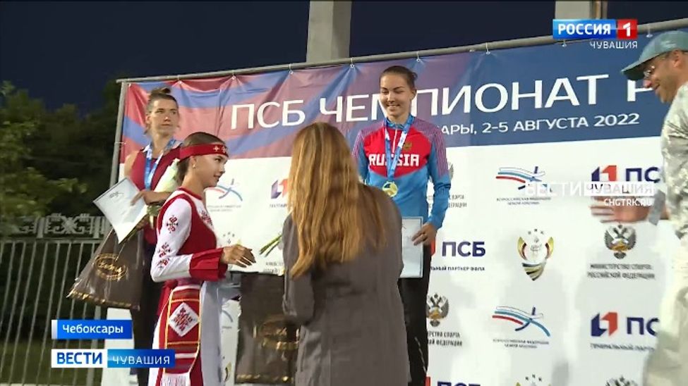 Чувашская спортсменка, завоевавшая "золото" чемпионата России по легкой атлетике, отметила вклад болельщиков