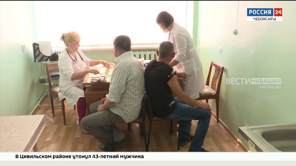 Чебоксарское троллейбусное управление одним из первых ревакцинировало коллектив от COVID-19