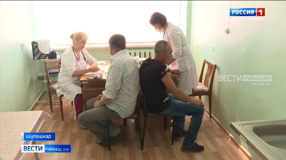 Республикӑри предприятисенче ковидран прививка тӑваҫҫӗ