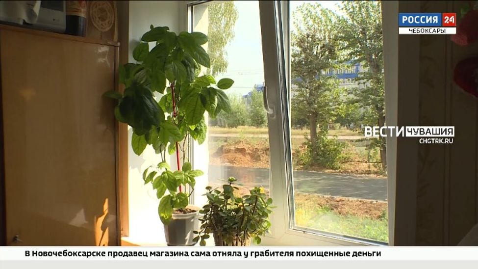 В Чебоксарах замену окон в многоэтажках по Гражданской улице завершат в ноябре