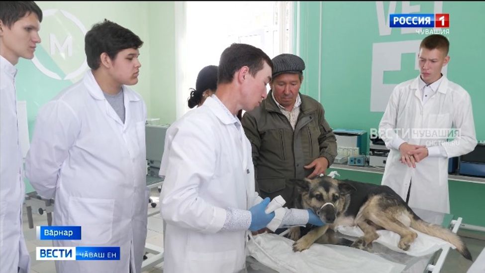 Вӗренекенсем кӑҫалтан ӑсталӑха хальхи йышши мастерскойсенче туптаҫҫӗ