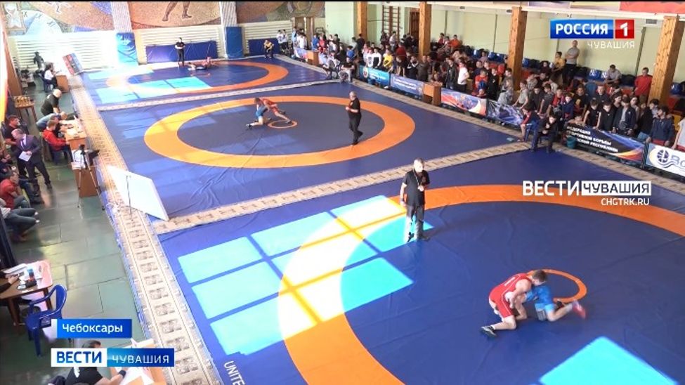 В столице Чувашии состоялся чемпионат и первенство по вольной борьбе памяти выдающихся борцов республики