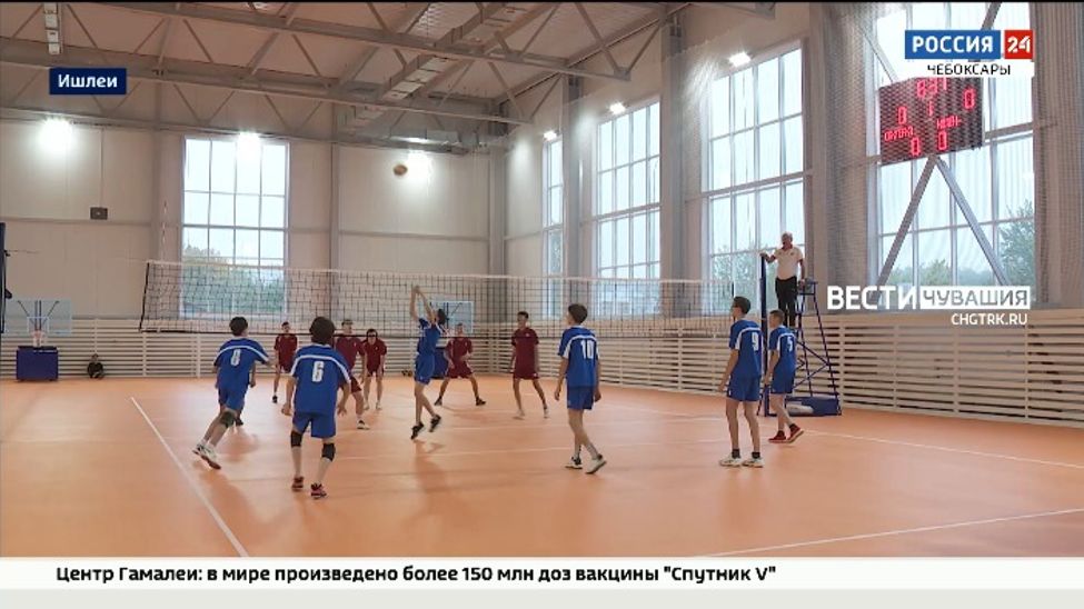 Одновременно более 170 человек смогут заниматься в новом ФОКе в Ишлеях