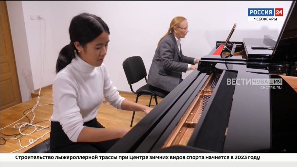 Чебоксарская музыкальная школа получила 2 новых рояля