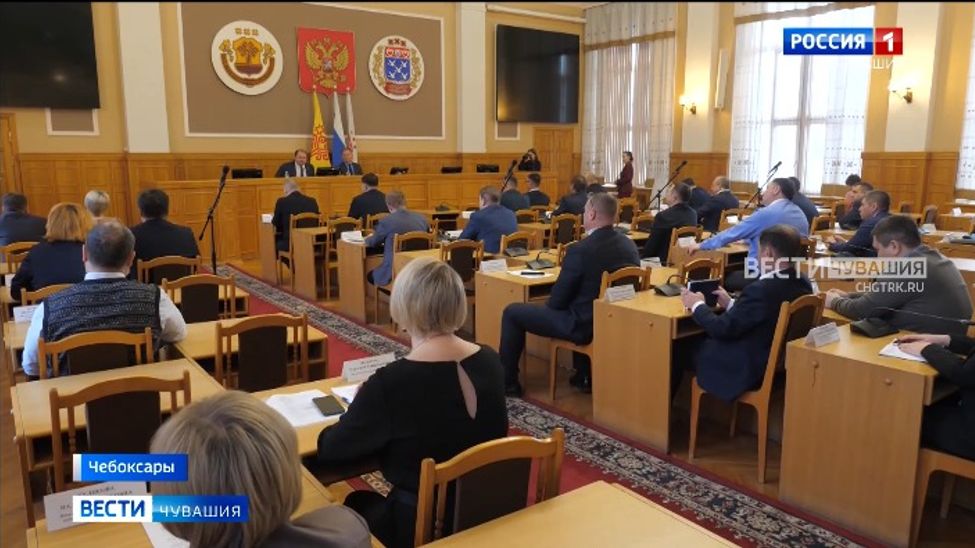 Чебоксарские школы и детсады оформляют к Новому Году