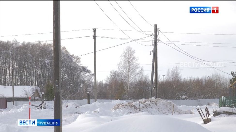 В Чувашии без света и тепла вторые сутки сидят свыше 3-х тысяч человек