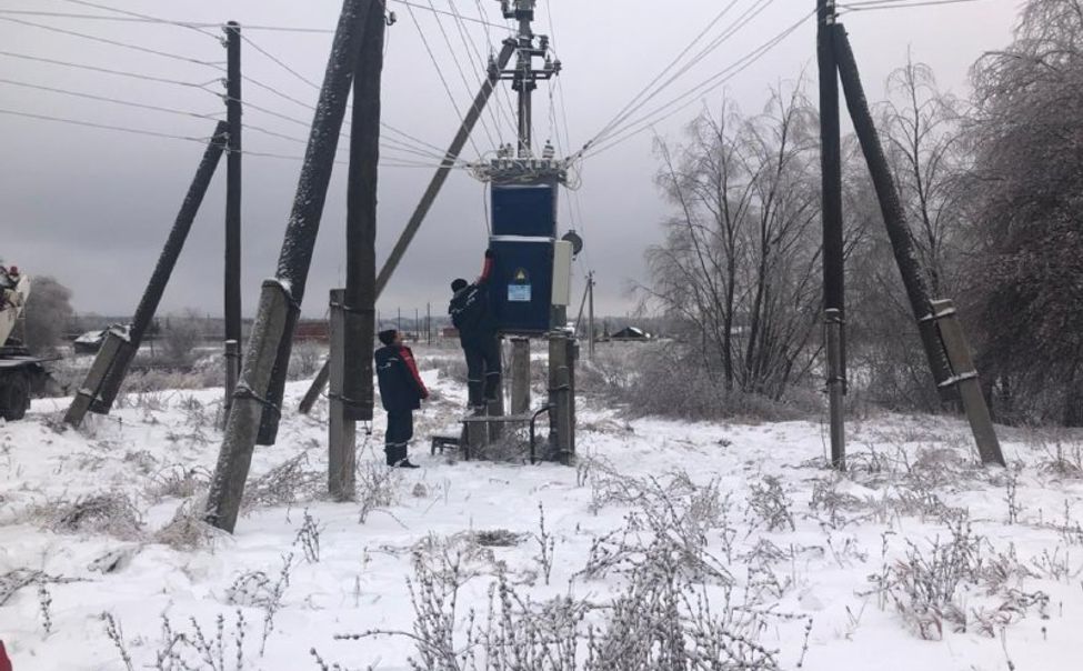 Порядка 3 тысяч человек в Ибресинском МО остались без электричества