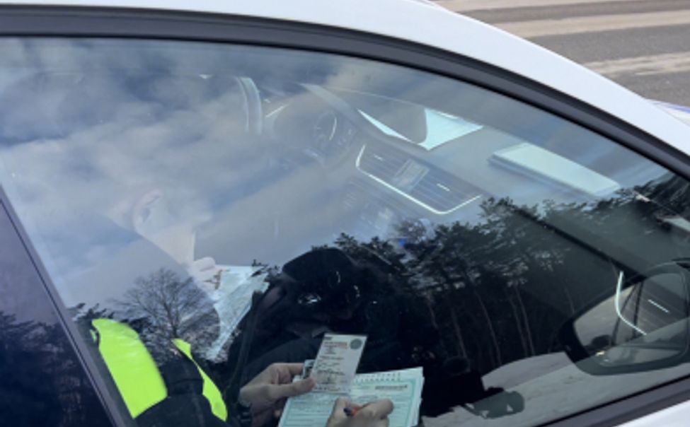 В Чувашии сотрудники ГИБДД проводят скрытое автопатрулирование на дорогах