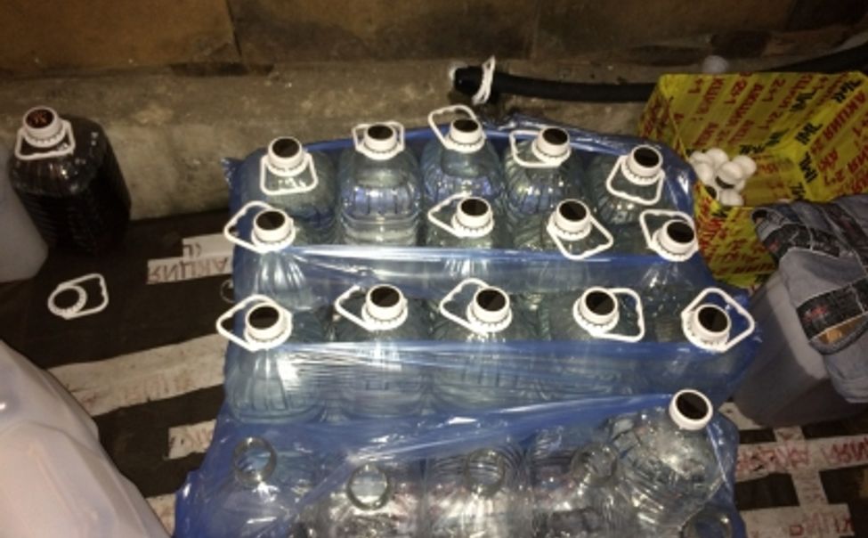 В Чувашии осудят участников ОПГ, которые сбывали суррогатный алкоголь, убивший 11 человек