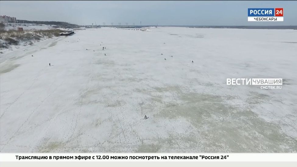 В Чувашии спасатели напоминают рыбакам о правилах безопасного поведения на водоемах