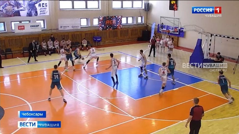 «Чебоксарские ястребы» уступили  тобольскому «Нефтехимику»