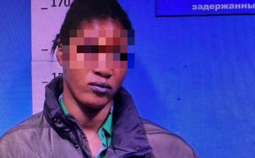 Девушка, оказывающая интим-услуги, украла у чебоксарца 350 тысяч рублей