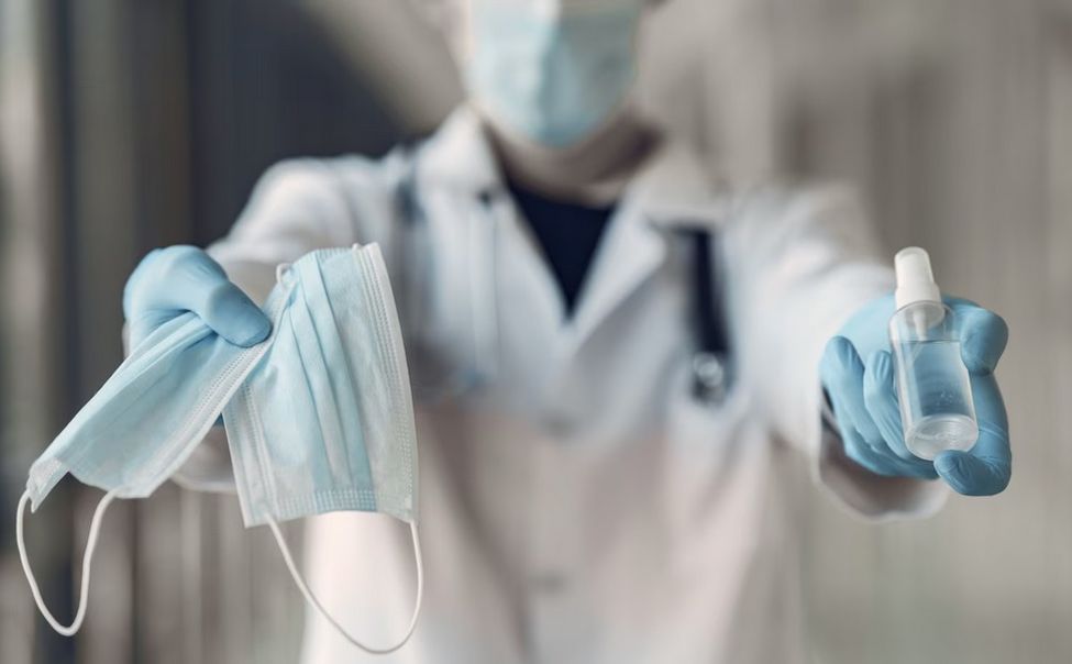 Коронавирус в России снова резко пошел в рост