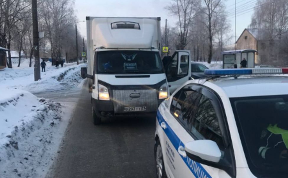 В Чебоксарах у мужчины случился приступ за рулем