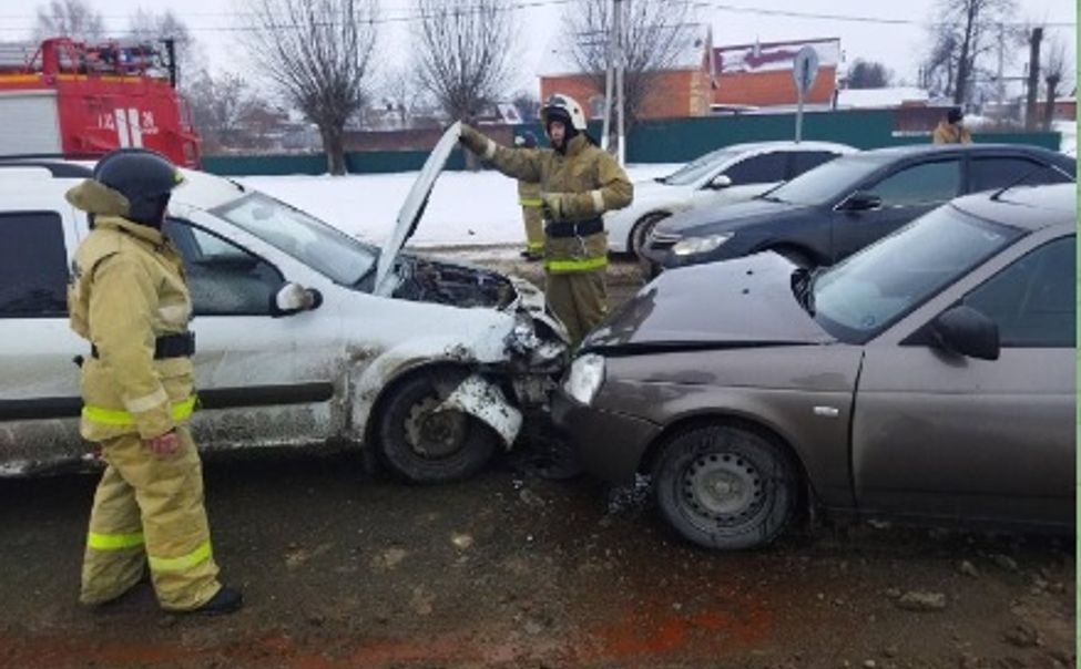 За минувшие 3 дня на дорогах Чувашии произошло 8 ДТП