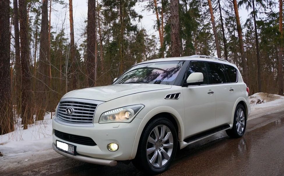 В Мариинском Посаде в гараже сгорел внедорожник