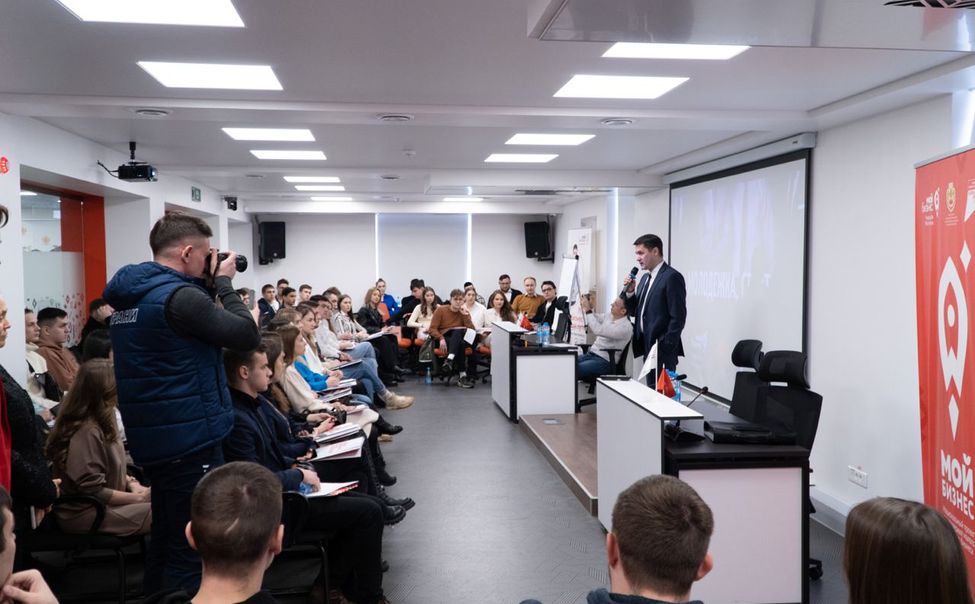 В Чувашии стартовала образовательная программа «Молодежка. Старт»