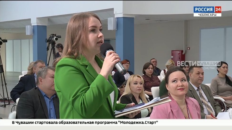 На большой пресс-конференции Глава Чувашии 2 часа отвечал на вопросы 50 журналистов