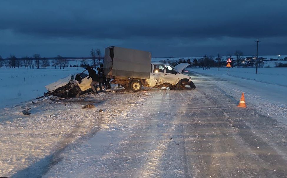 В Чувашии в ДТП погибла 2-летняя девочка