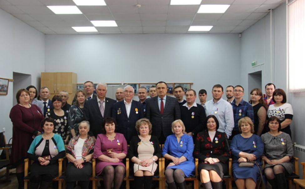 В Чебоксарах чествуют тружеников отрасли ЖКХ за добросовестный труд