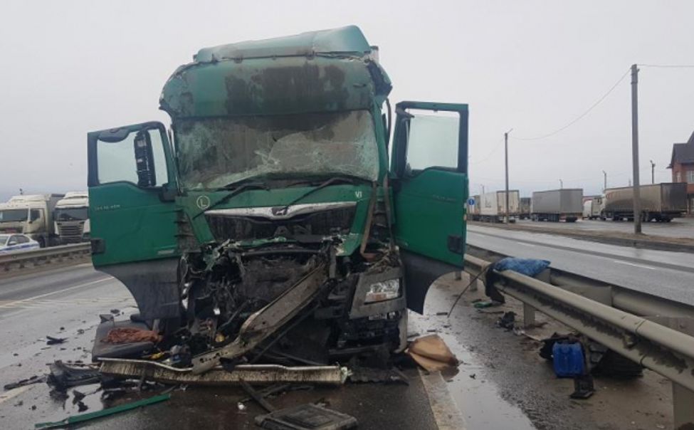 В Чувашии водитель автопоезда предстанет перед судом за ДТП с другим большегрузом