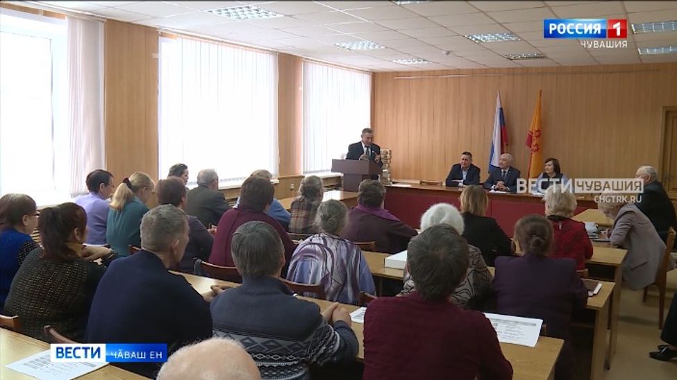 Тивӗҫлӗ канура та ӗмӗрӗпе парӑннӑ ӗҫшӗн хыпса ҫунаҫҫӗ