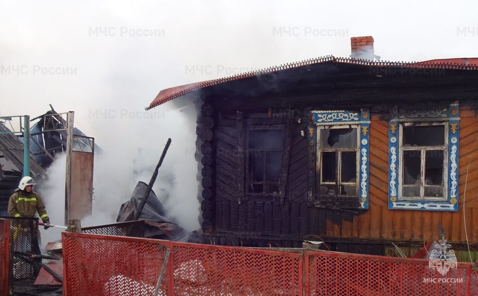 В Чувашии за сутки горели дом и баня