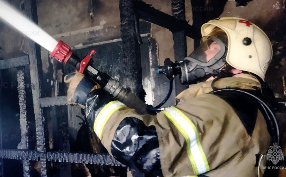 В Чебоксарах загорелась кухня 3-комнатной квартиры