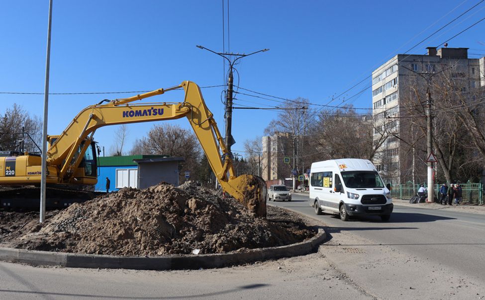 В Чебоксарах на Гражданской начали строить тротуары