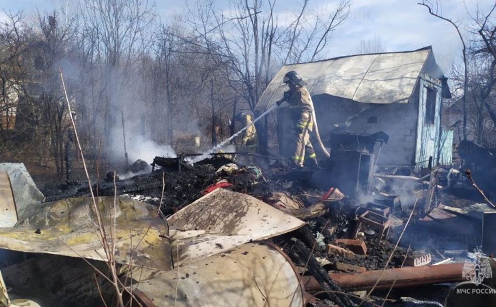 В Яльчикском округе из-за шалости детей сгорел автомобиль 