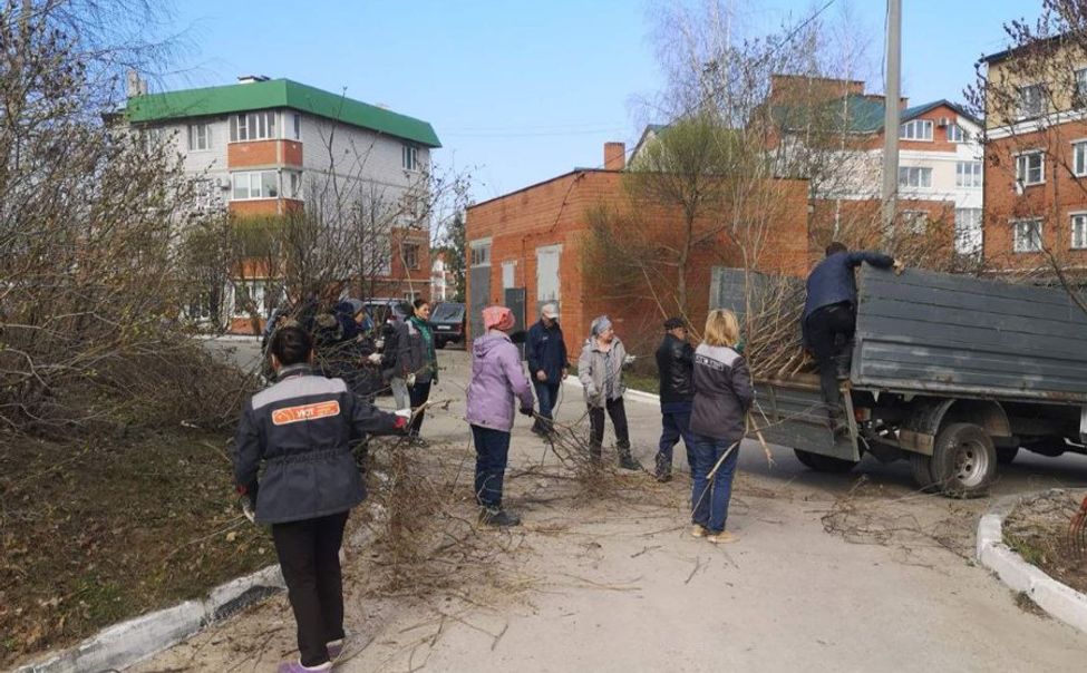 К Первомаю чебоксарцы проводят экологические субботники