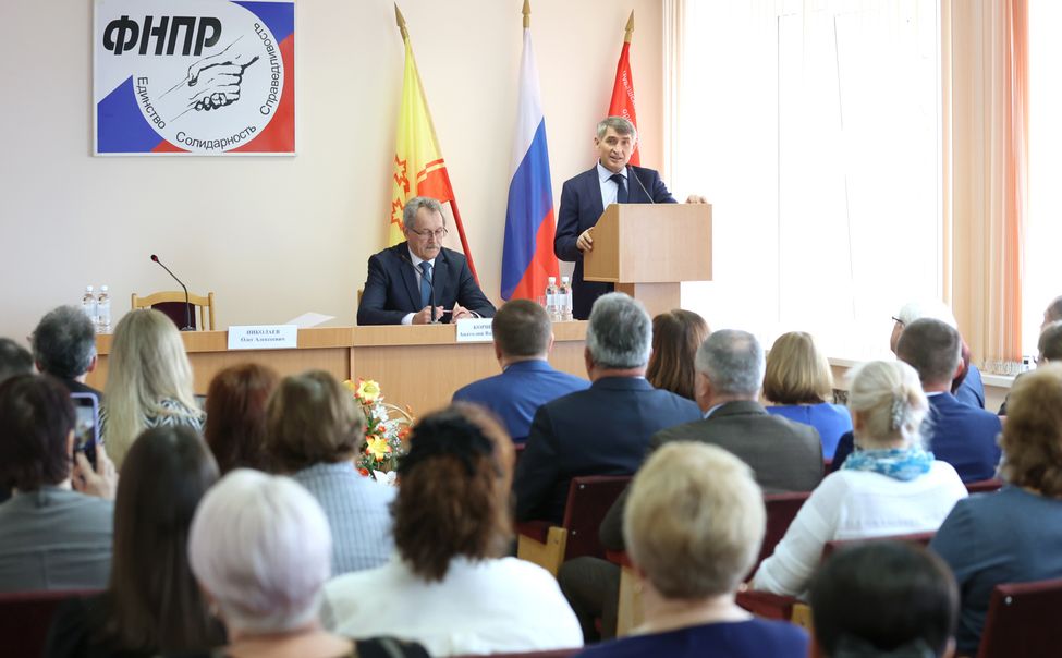 Чувашия движется быстрее других регионов ПФО по темпу роста заработной платы