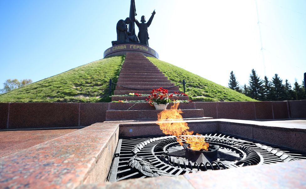 Глава Чувашии поздравляет жителей республики с Днем Победы