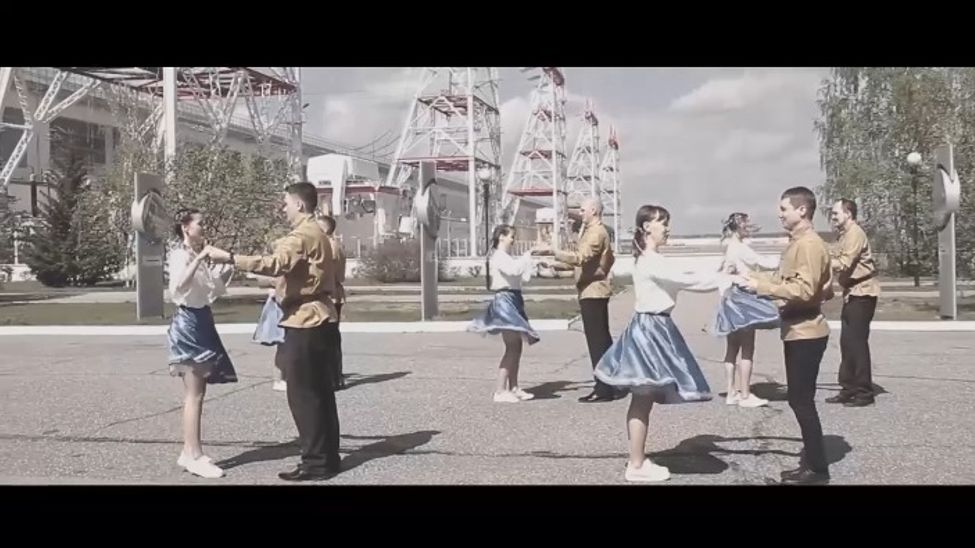 На Чебоксарской ГЭС станцевали Вальс Победы и поздравили ветеранов