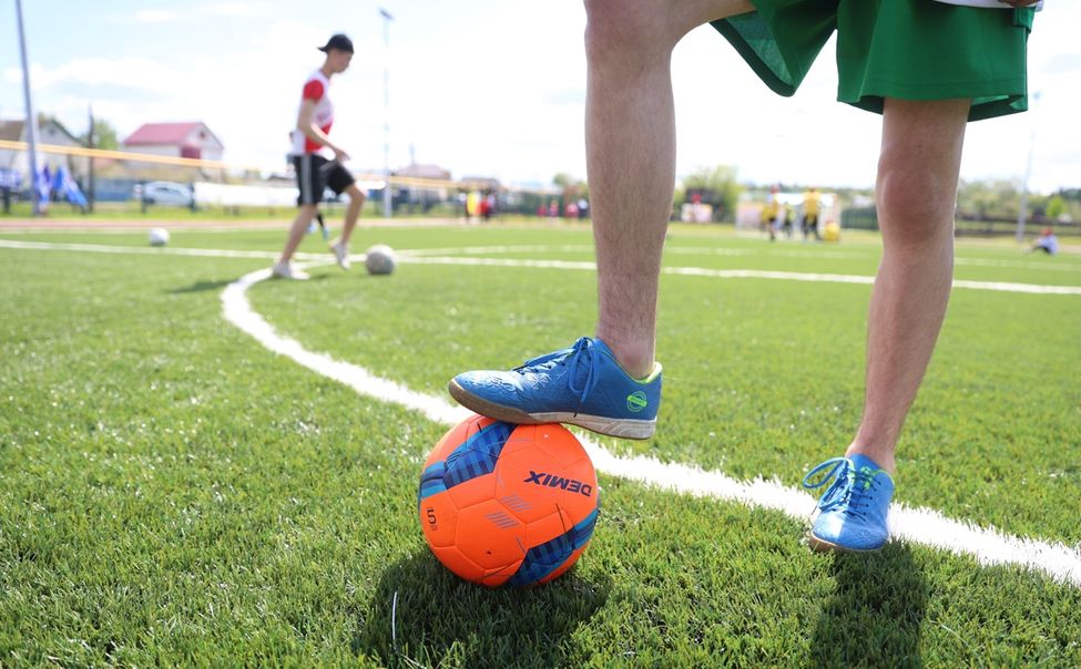 За последние три года в Чувашии открыли 14 футбольных полей и стадионов