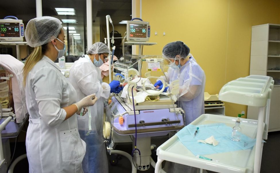 Чувашские врачи больше трех месяцев боролись за жизнь королевской двойни