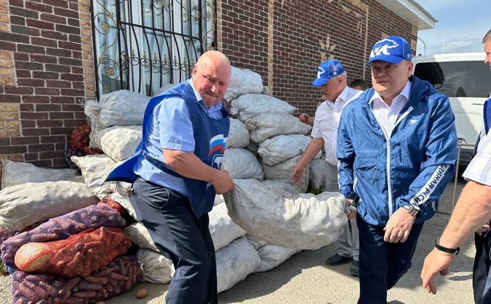 Из Чувашии в зону СВО отправился очередной конвой гуманитарной помощи